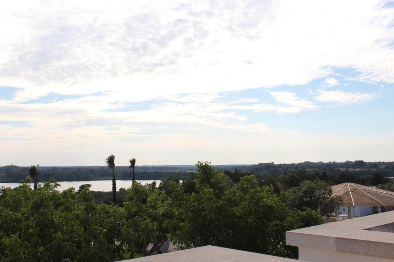 Lake Of Paradise Bed & Breakfast